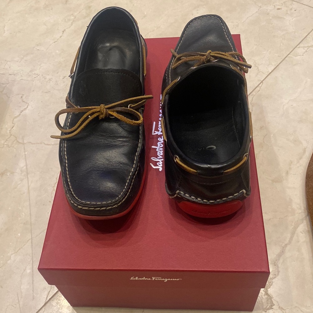 Salvatore Ferragamo black with red soles size 8